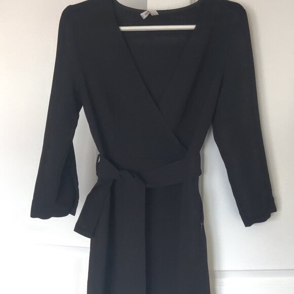 Mango Size 4 Womens Cocktail Dress - Excellent (Black V-Neck Wrap Dress) - Picture 3 of 9